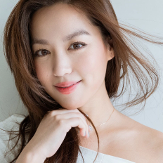 KIM HEE JUNG